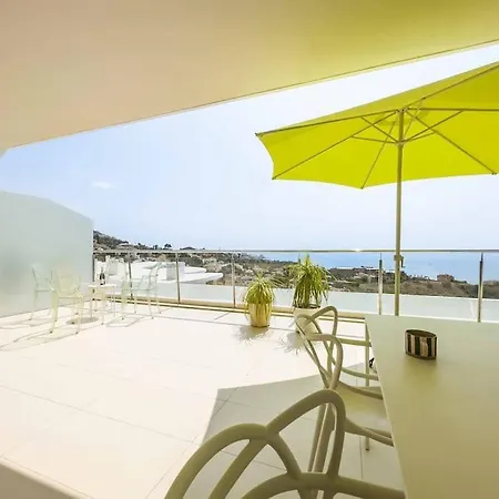 95-exclusive In La Reserva Del Higueron, Apartment *