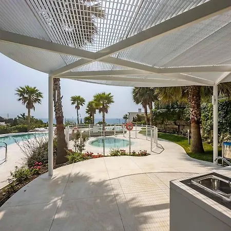 95-exclusive In La Reserva Del Higueron, Apartment